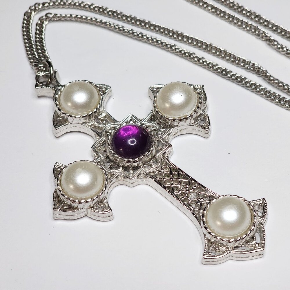 Vintage Sarah Coventry Baroque Cross Necklace Pendant Pearl Amethyst Silver Tone